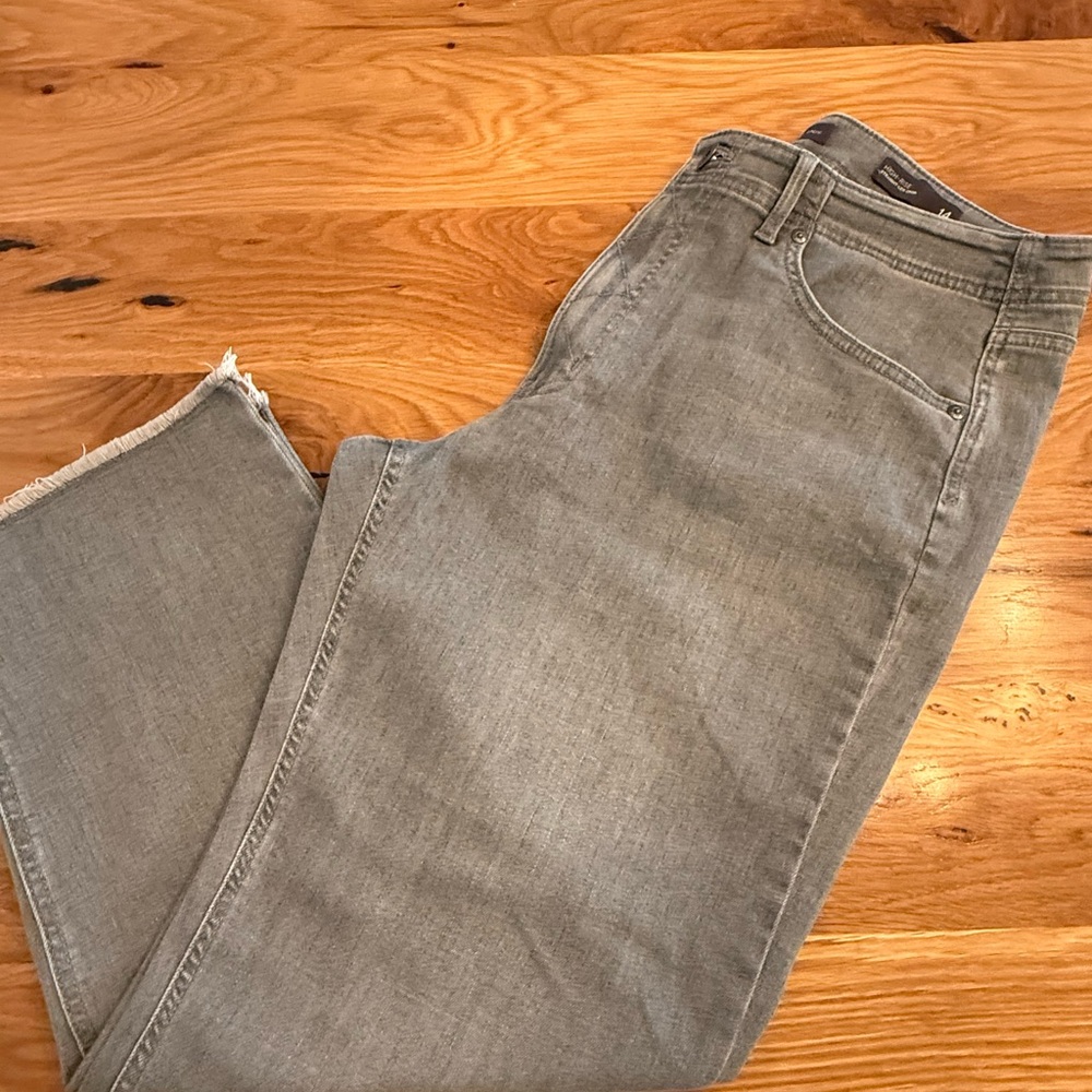 J. Jill Women's Light Gray Straight Jeans